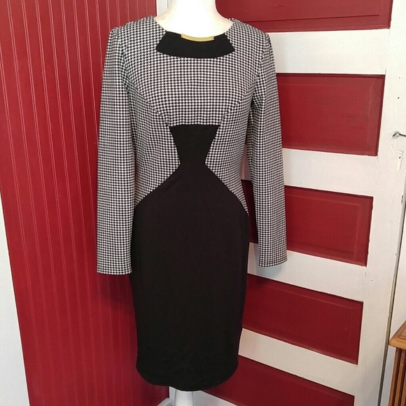 Venus Houndstooth Long Sleeve Dress 8 - Picture 1 of 12